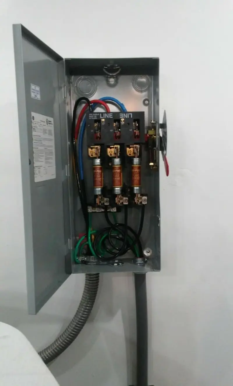 Three-phase disconnect switch installed for Electrical Wiring & Rewiring in Riviera Beach
